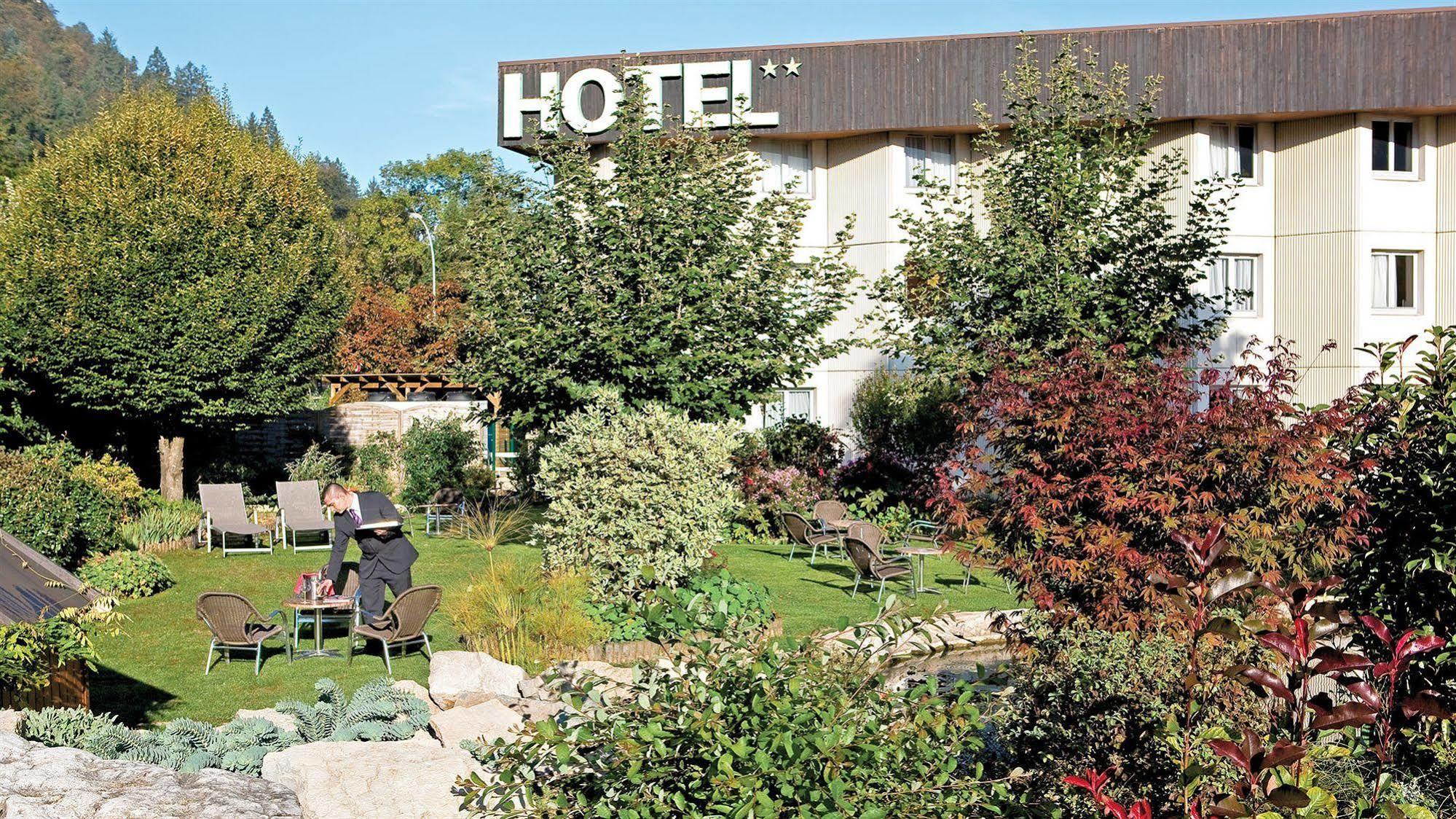 Hotel-Restaurant De L'Embarcadere Нантюа Экстерьер фото